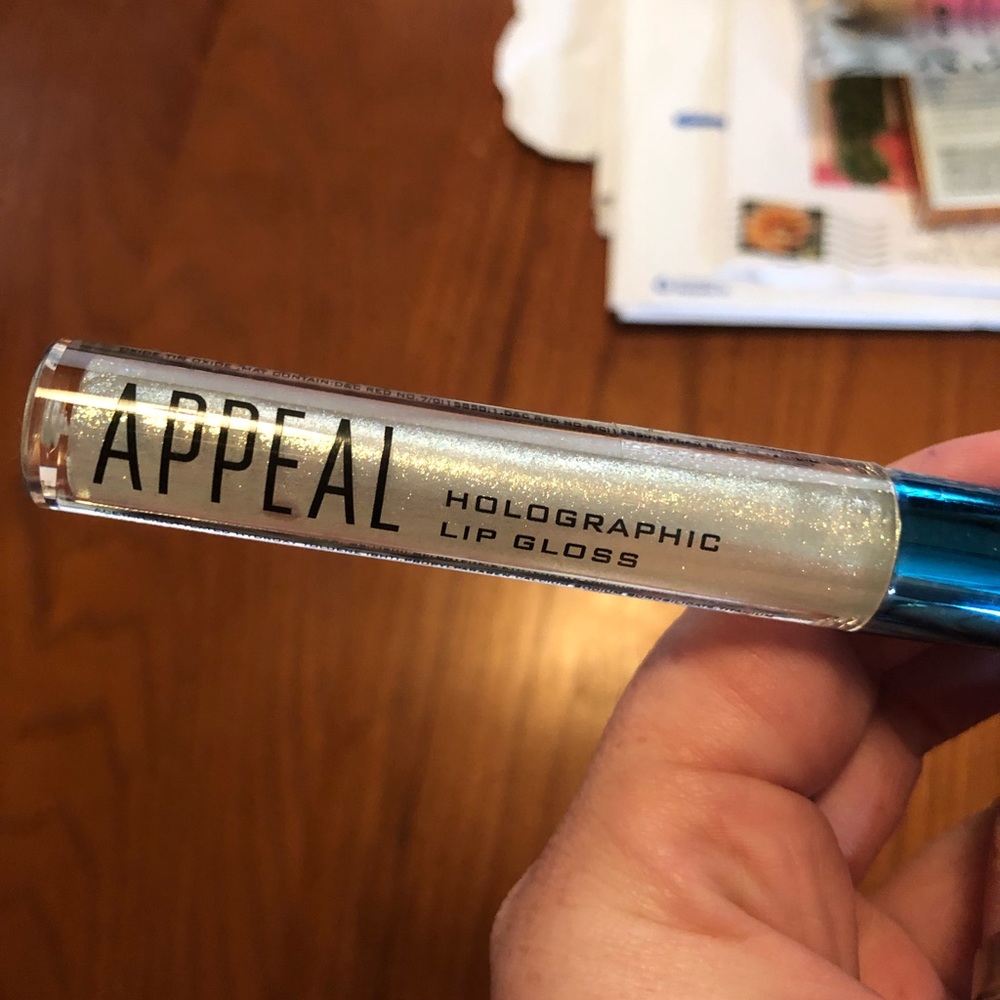 Appeal cosmetics - holographic lip gloss
